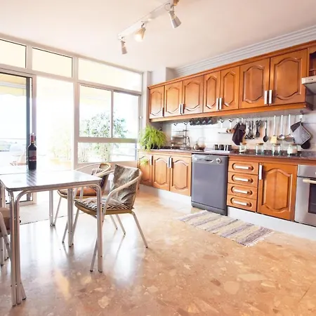 شقة Rustic With Ocean Views Next To Beach *