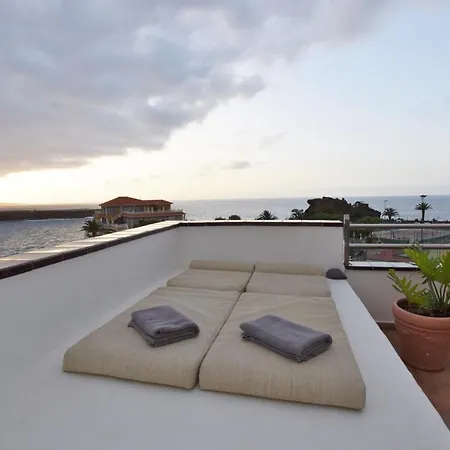 شقة Rustic With Ocean Views Next To Beach *